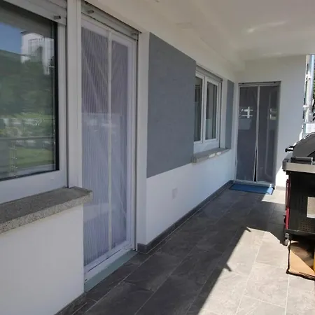 Δωμάτια σε οικογενειακή κατοικία Deluxe Βάλντορφ