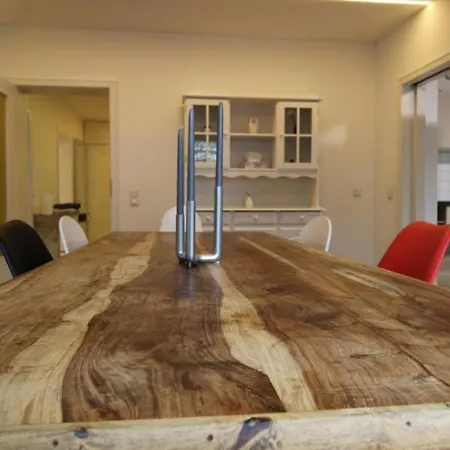 Homestay Deluxe
